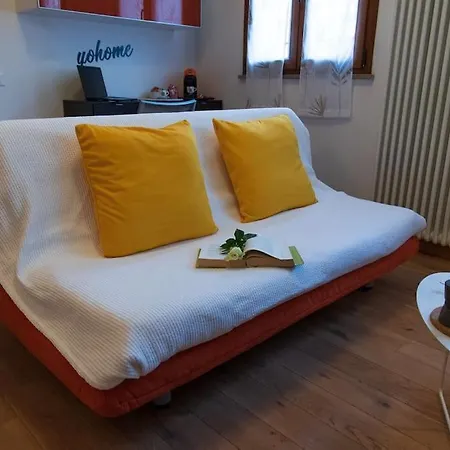 Pascoli A Centro Mare By Yohome Apartment
