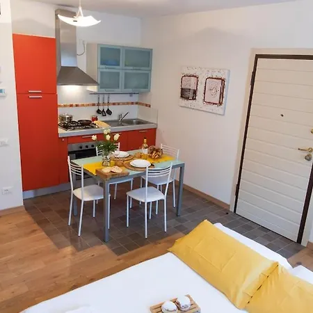 Pascoli A Centro Mare By Yohome Apartament *